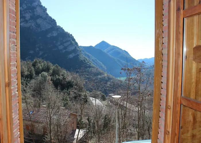 Duplex 6 En Cercs, Berga - A 30 Mins Del Pedraforca *